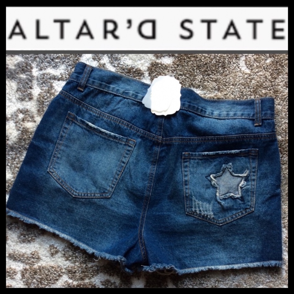 NWT ALTAR’D STATE High Rise Denim Shorts - Picture 4 of 7